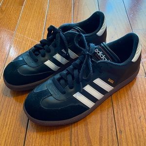 Adidas Samba Sneakers, Big Kid size 6/Women’s 7/7.5